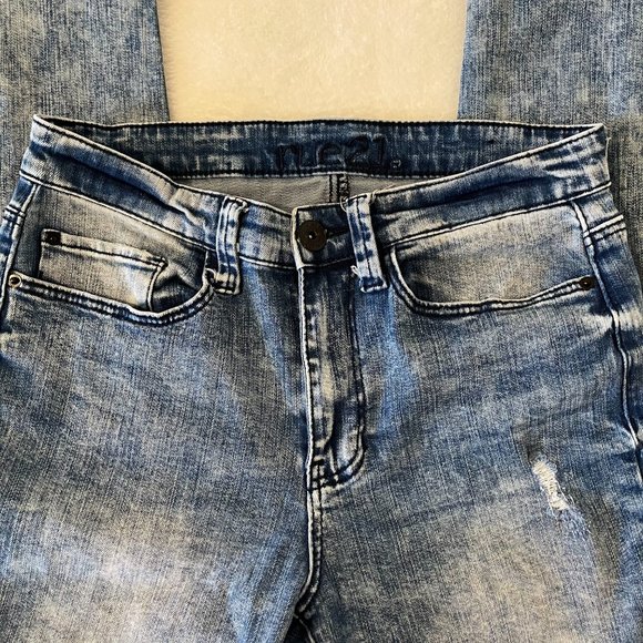 Distressed Acid wash high-rise ankle jeans by Rue - Picture 3 of 5